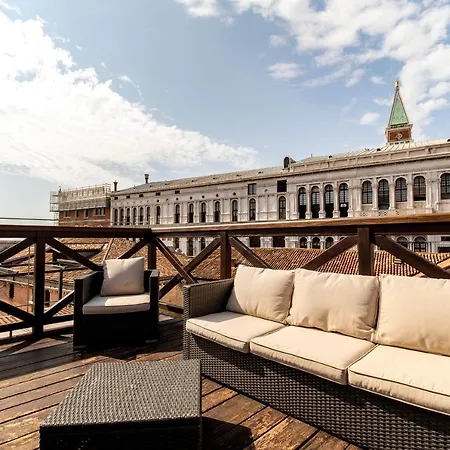 St. Mark Ca' Algi -apartment With Beautiful Roof Terrace Lejlighed Venedig