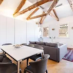 St. Mark Ca' Algi -apartment With Beautiful Roof Terrace 아파트 *