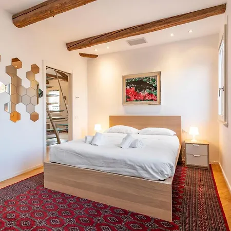 St. Mark Ca' Algi -apartment With Beautiful Roof Terrace Apartmán *